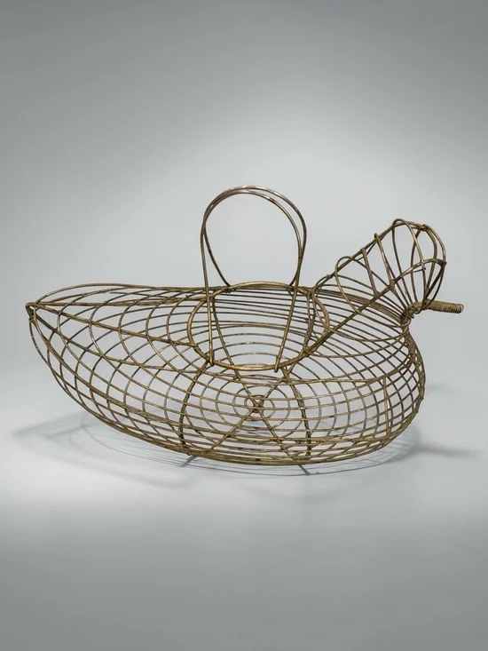 Vintage Primitive Wire Chicken Hen Shaped Egg Basket W/ Handles Farmhouse Decor - Picture 10 of 10